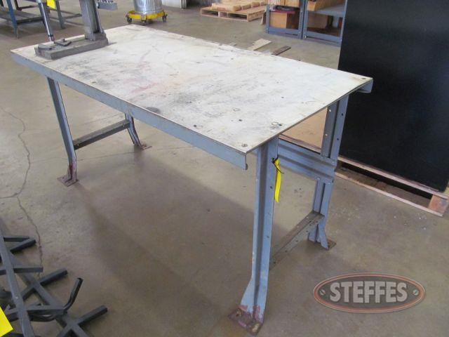 Steel work bench  _0.JPG